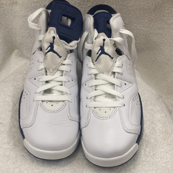 Air Jordan 6 Retro (GS) White/Midnight Navy - Size 6Y - Picture 2 of 12